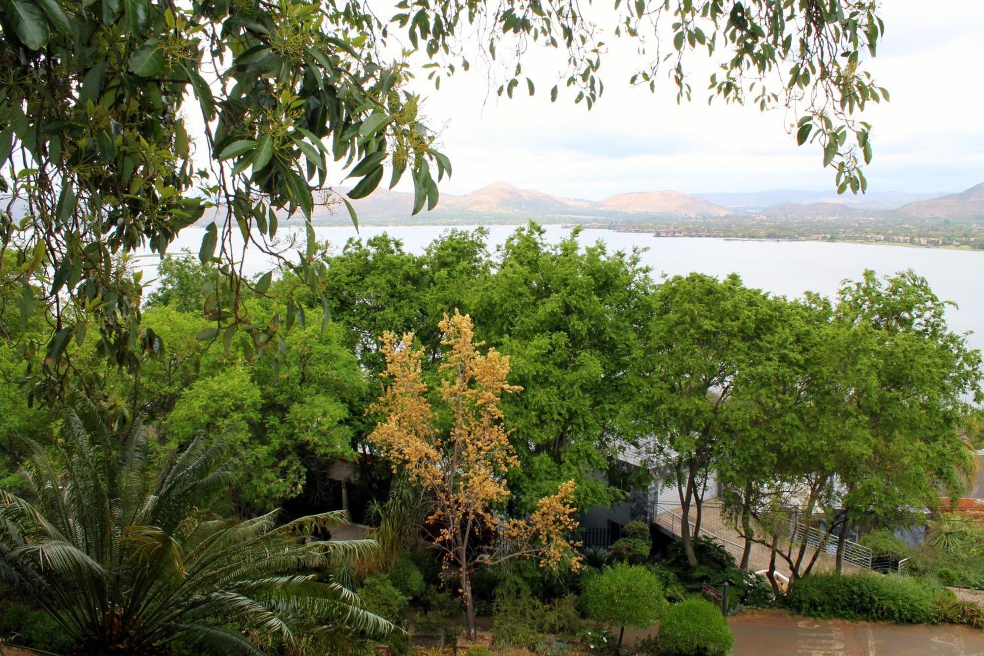 Hartbeespoortdam Lodge Esterno foto